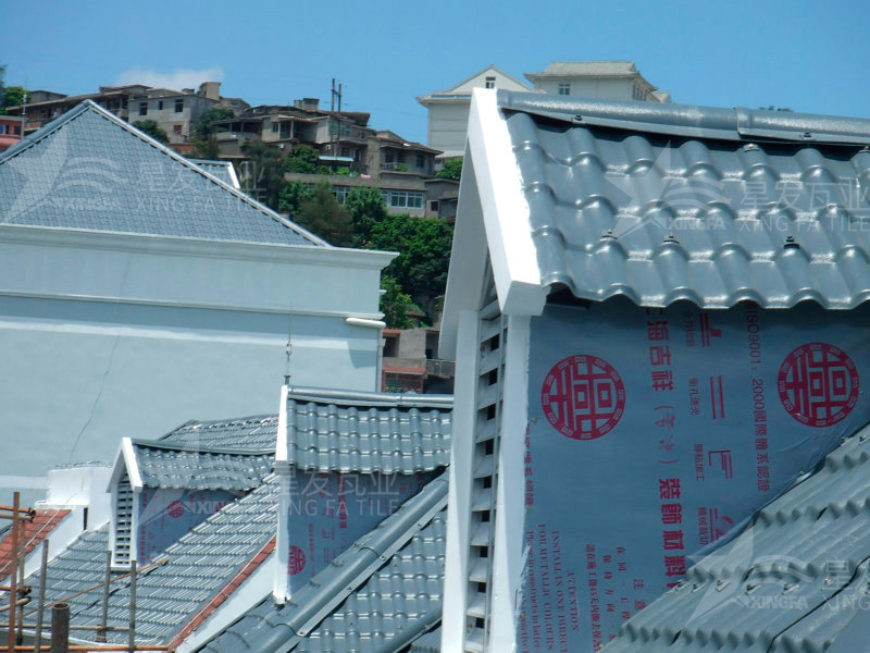 南寧市面上的樹脂瓦價(jià)格大概多少錢一平方呢？