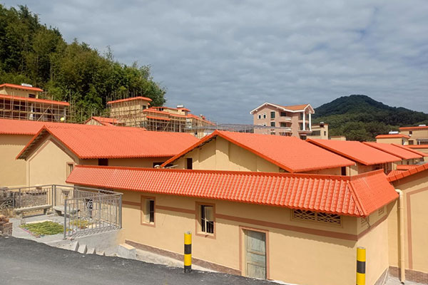 南寧農村建房選擇樹脂瓦，到底有什么好處？