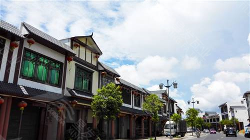 防腐隔熱別墅屋頂塑料瓦 農村房頂用ASA全合成樹脂瓦 南寧仿古瓦廠家直供價格