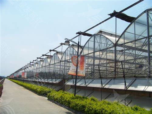 淡藍色1030型pvc采光瓦 全新pvc波浪瓦耐力陽光板大型工程圍擋用 防腐防火隔熱塑鋼瓦 南寧pvc膠瓦廠家生產零售